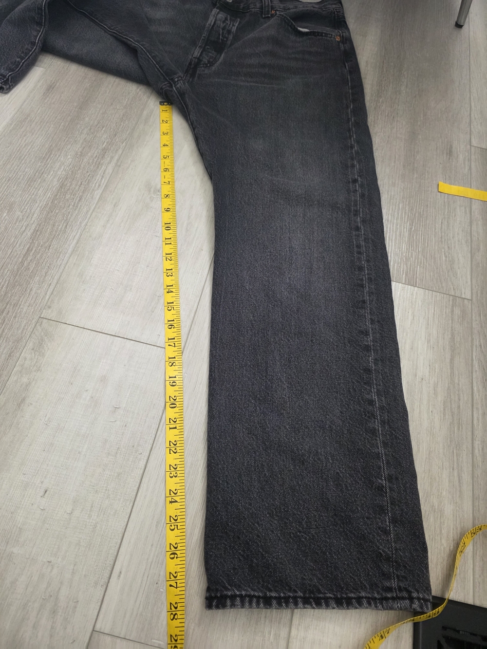 Levi’s 501 Original Fit Jeans Black Wash Straight Leg W38 L30 Classic Denim - Picture 7 of 10